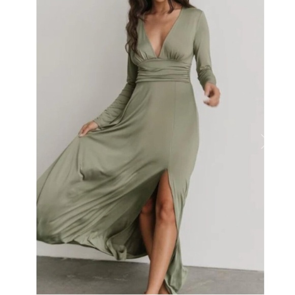 NWT Baltic Born Arianna Maxi Dress Dusty Sage Long Sleeve Flowy Side Slit Dress - Picture 3 of 12